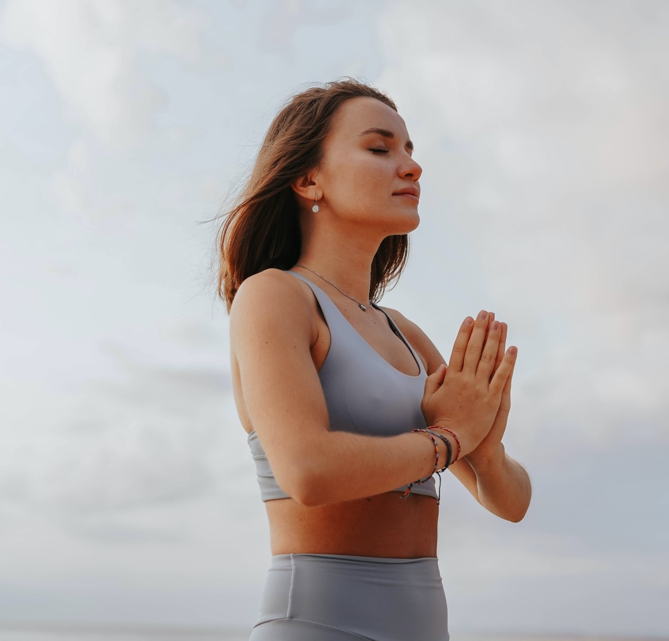 Rukousasento - Pranam Mudra