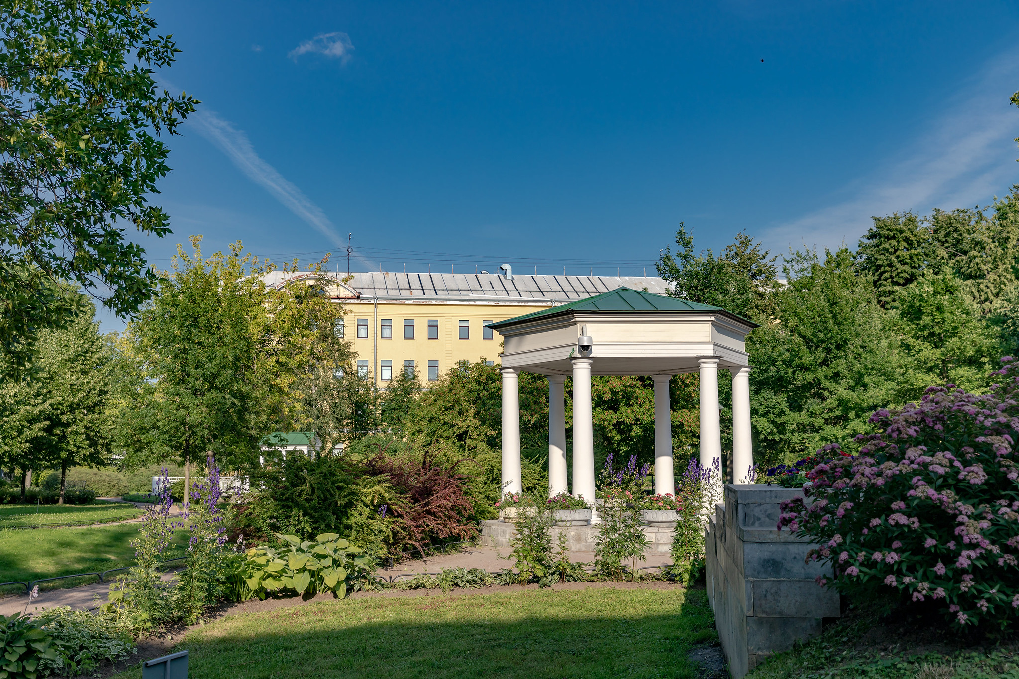 Tunturisuden sivut